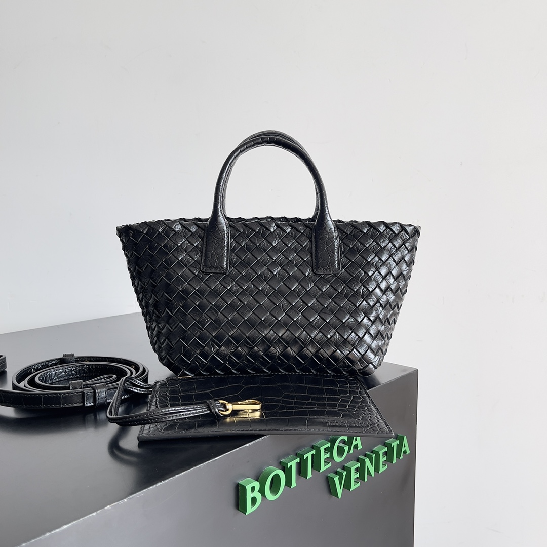 Bottega Veneta Shopping Bags